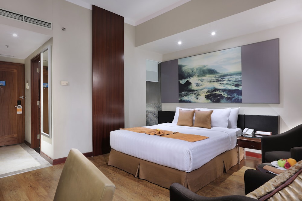 Hotel Grand Candi Semarang 24/71