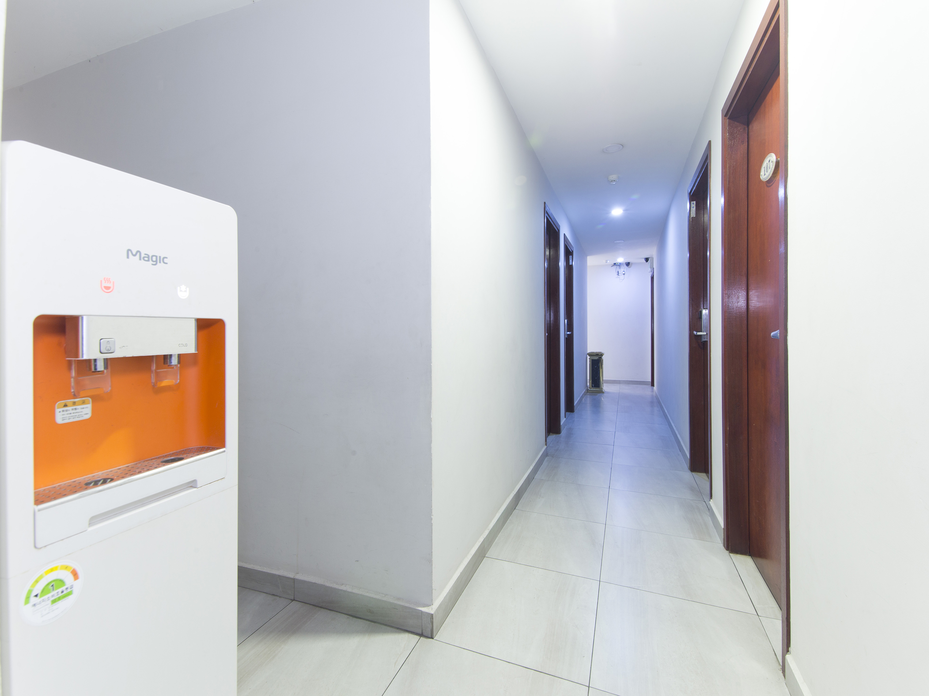OYO 340 Comfort Hotel 8/41