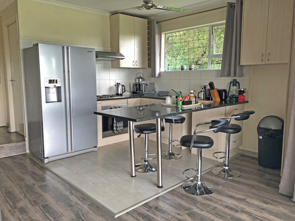 Hills and Dales Accommodation 21/50