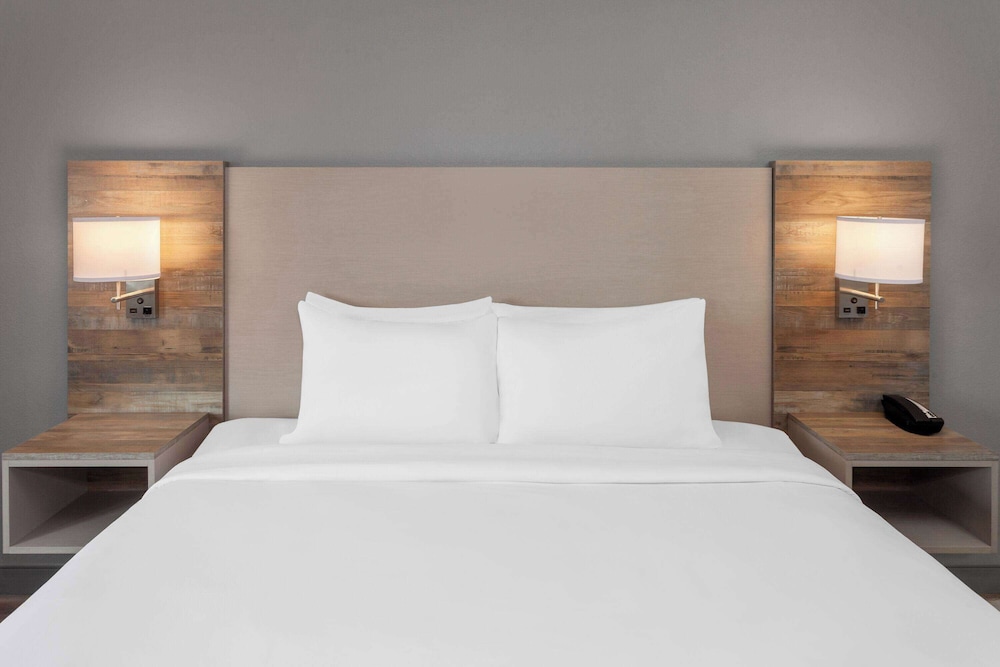 Links Bos Landen Hotel & Spa of Pella, Trademark by Wyndham 27/57