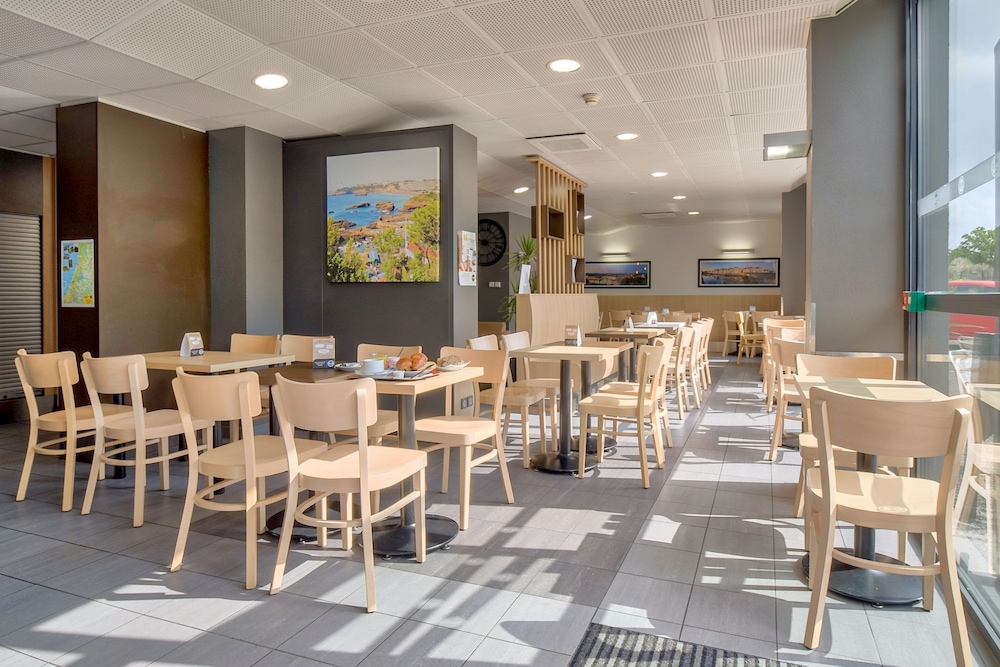 B&B HOTEL Bayonne Tarnos 25/30