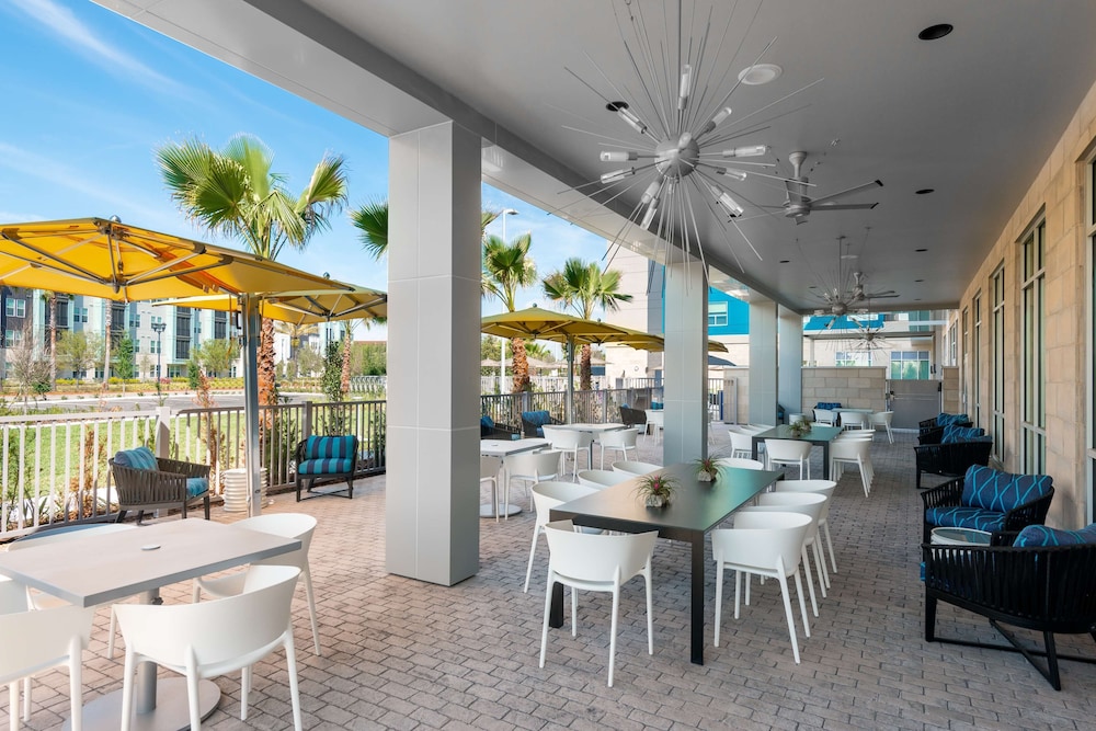 Hyatt House Orlando Airport 64/81