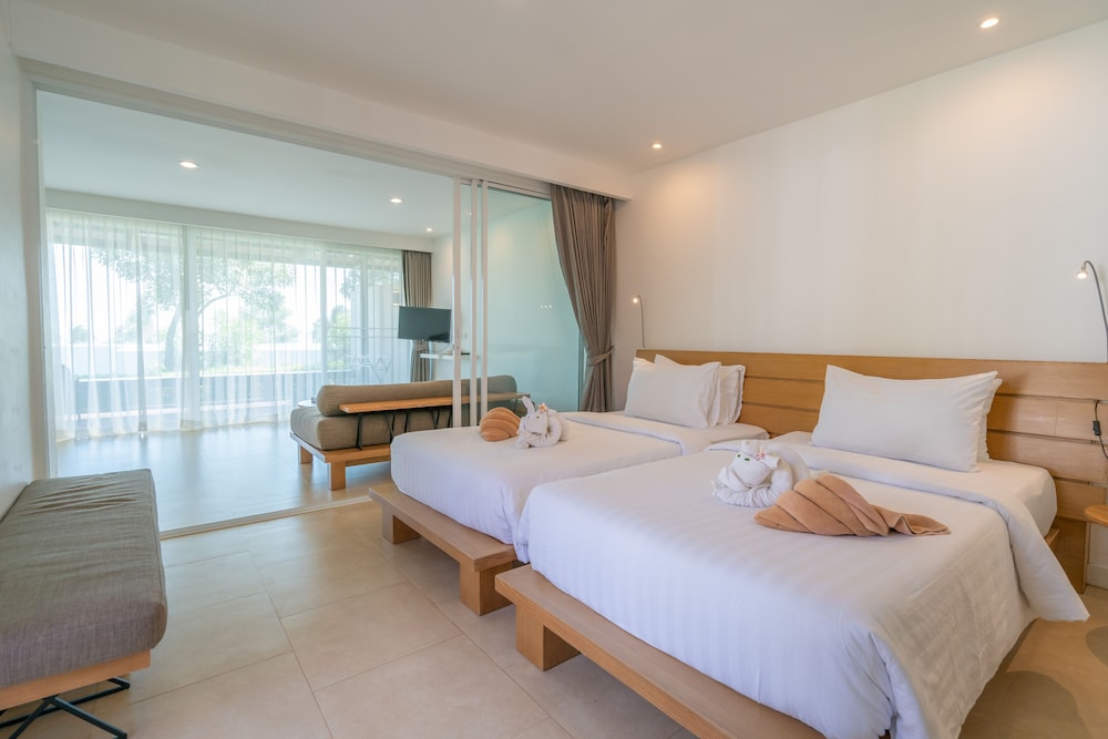 Hill, Suite, King Bed, Kitchen