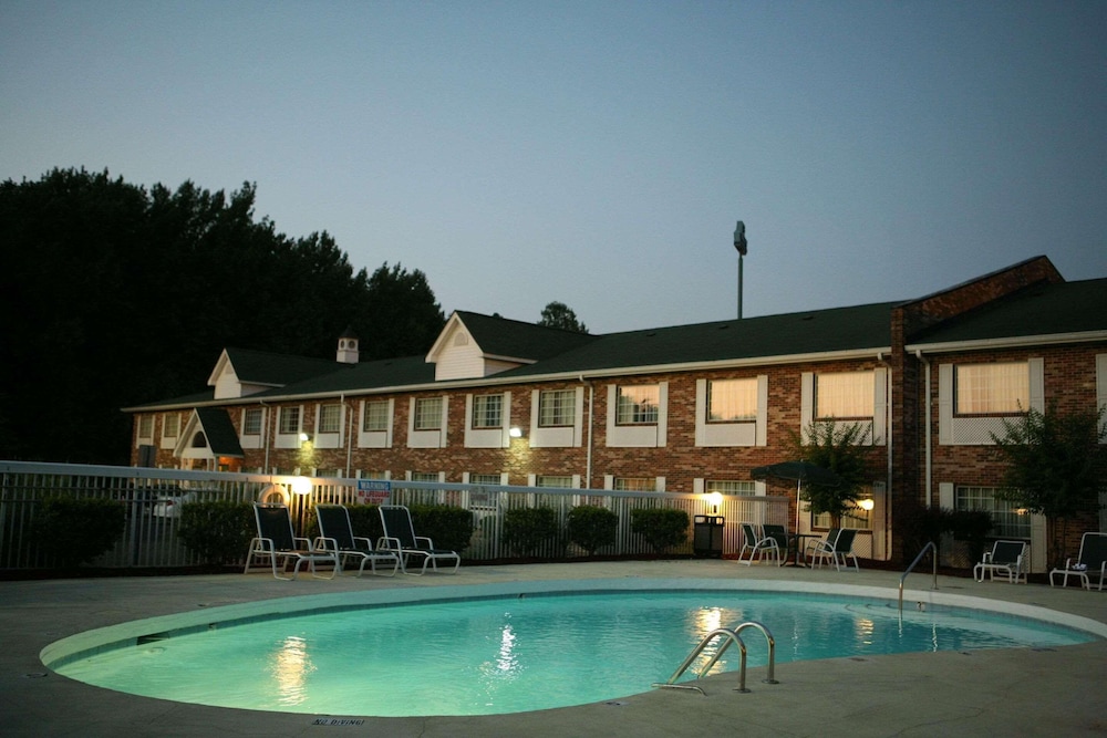 Country Inn & Suites by Radisson, Charlotte I-85 Airport, NC photo4
