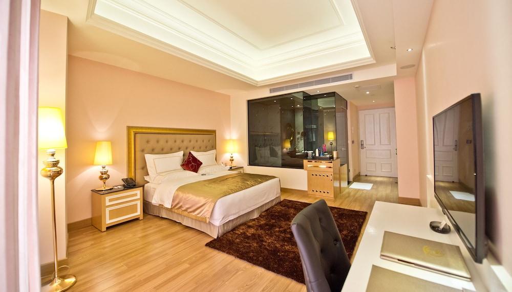 Business, Deluxe, Pavilion, Double Bed