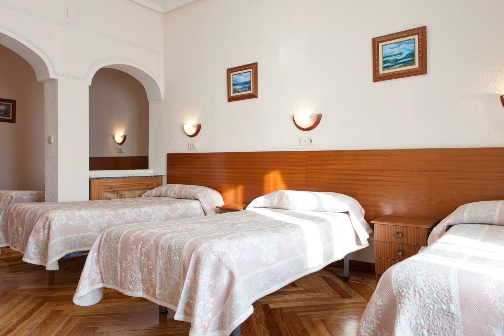 غرفة رباعية بأربعة أسرّة، Hostal Zamora 2/5