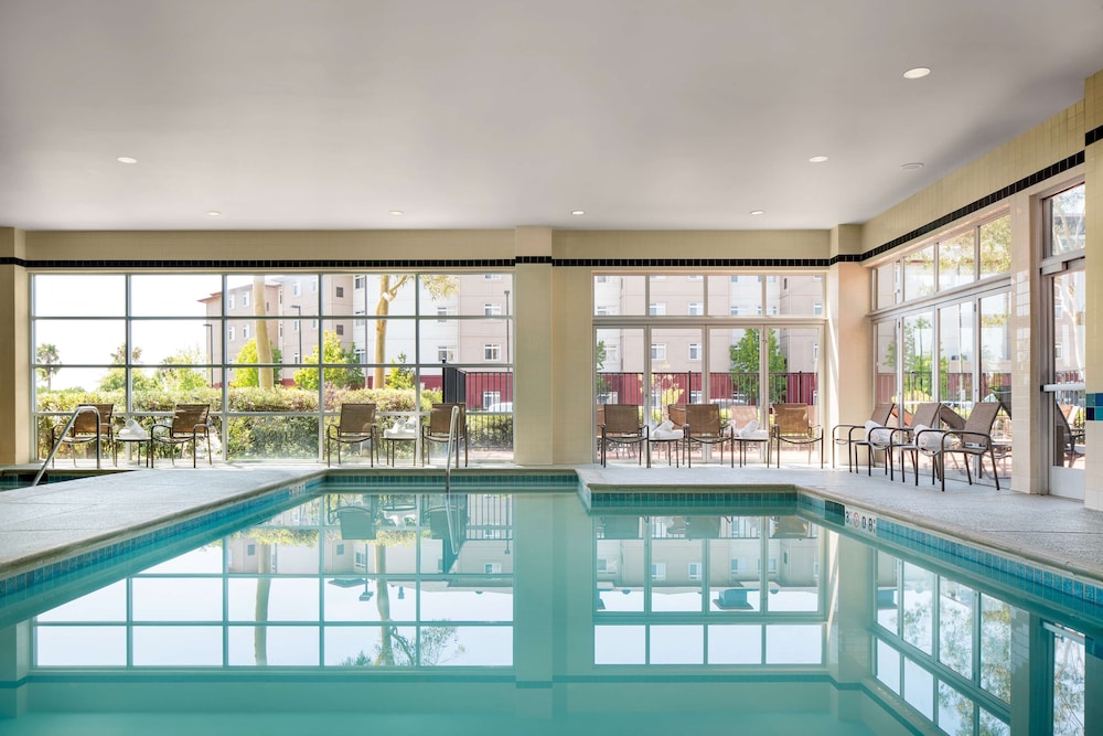 DoubleTree by Hilton Hotel San Francisco Airport North