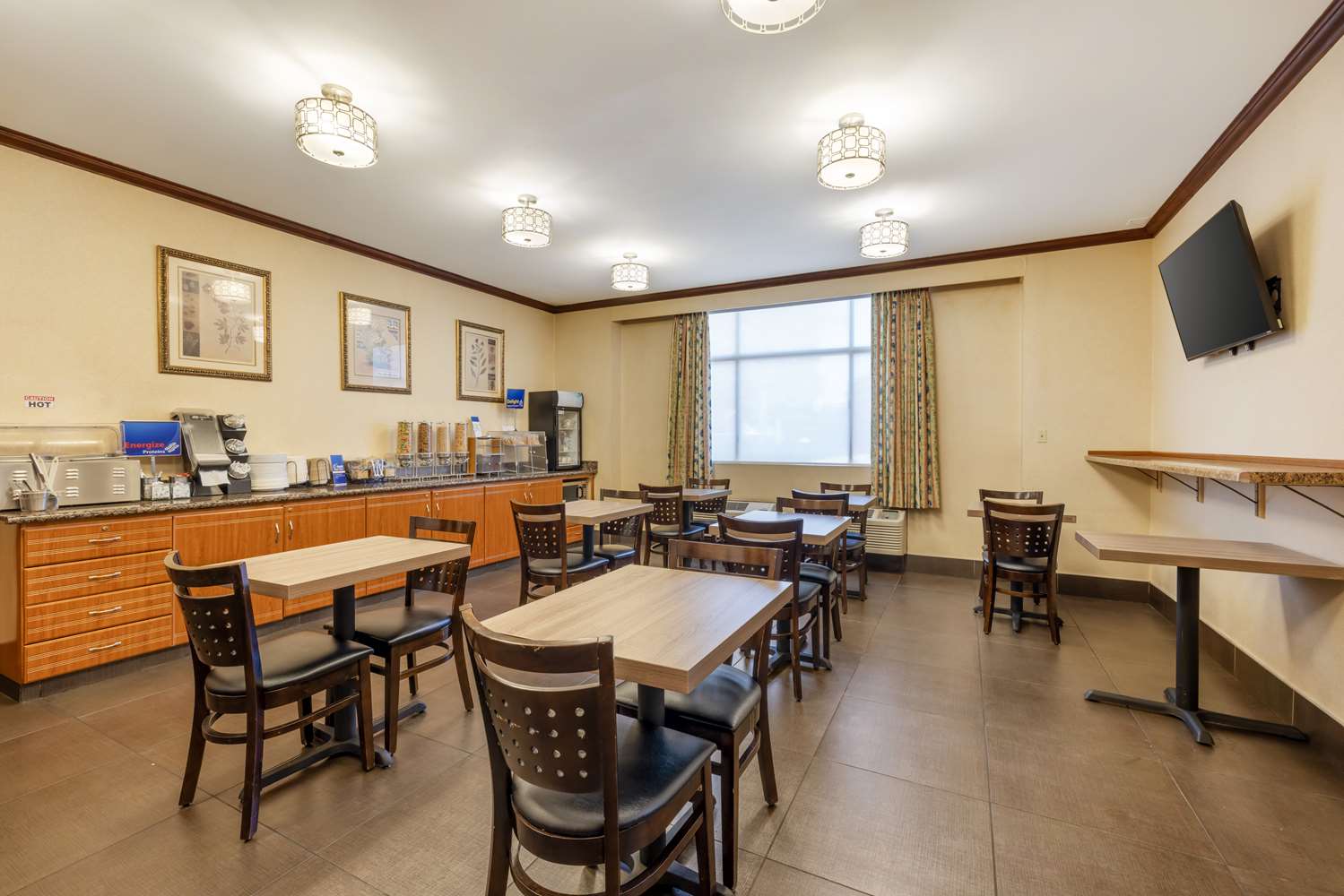 Best Western Los Angeles Worldport Hotel 27/32