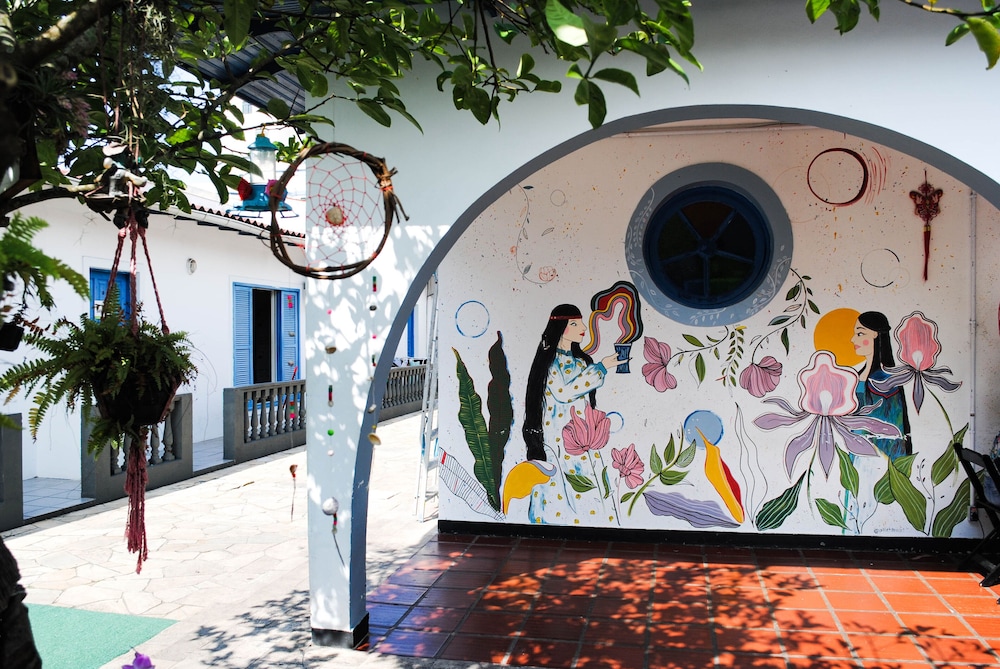World Hostel 20/26