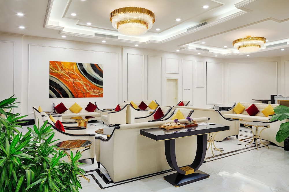Vinpearl Empire Nha Trang, Affiliated by Melia 62/73