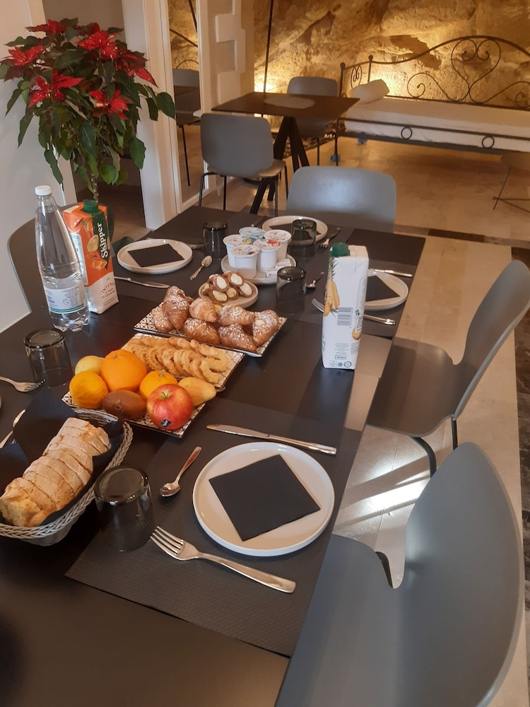Ibla Rooms 33/49