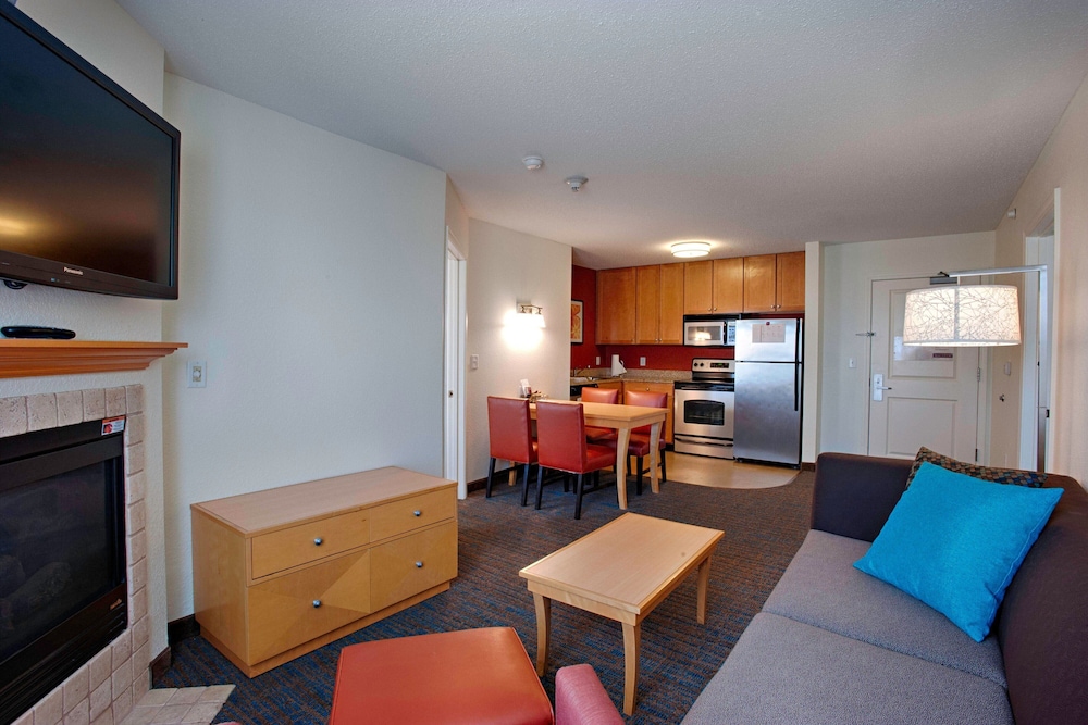 Residence Inn By Marriott Neptune At Gateway Center 24/36
