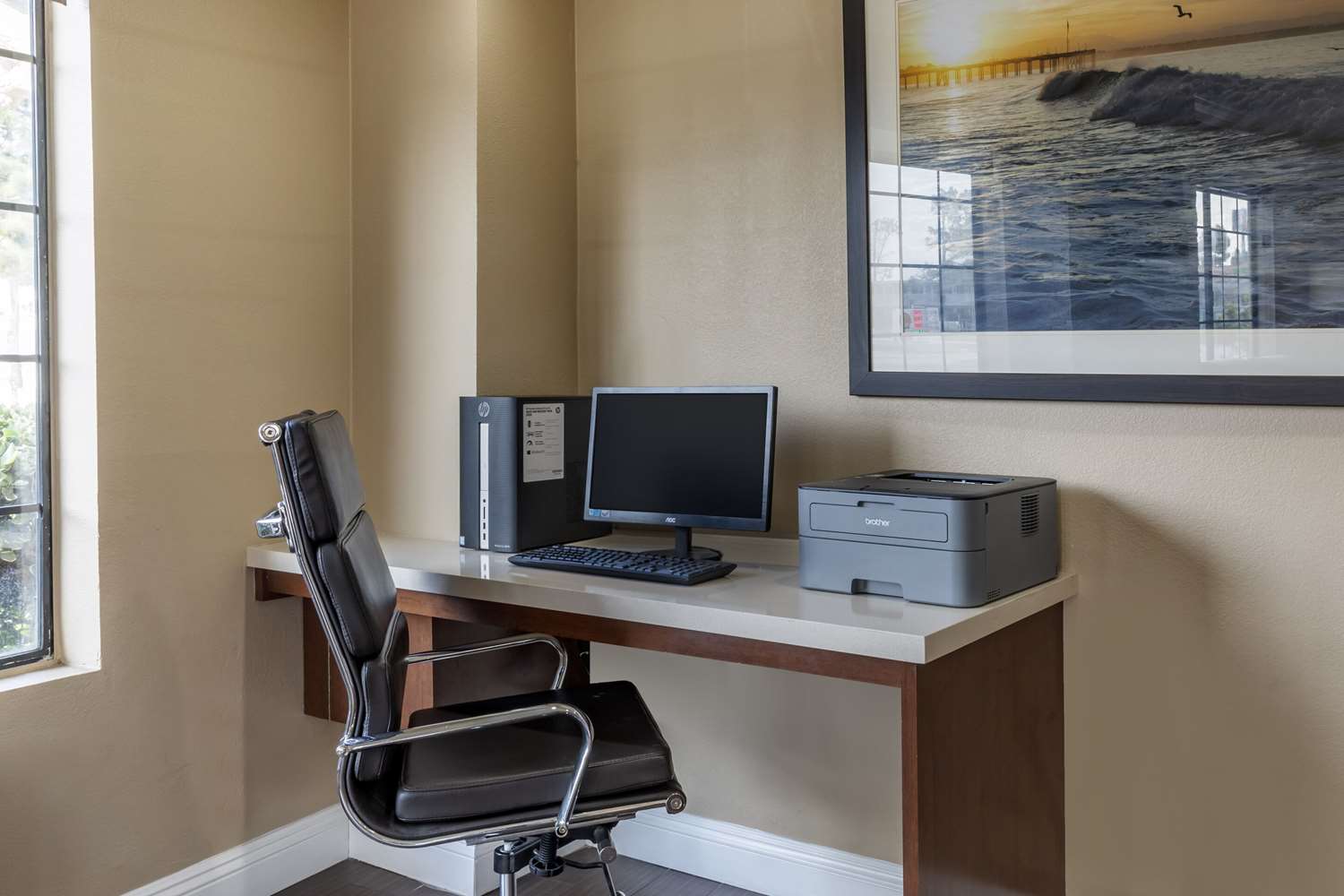 Comfort Inn & Suites Ventura Beach 16/17