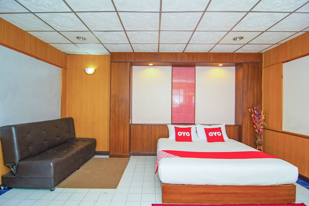OYO 534 Phasuk Hotel 37/64