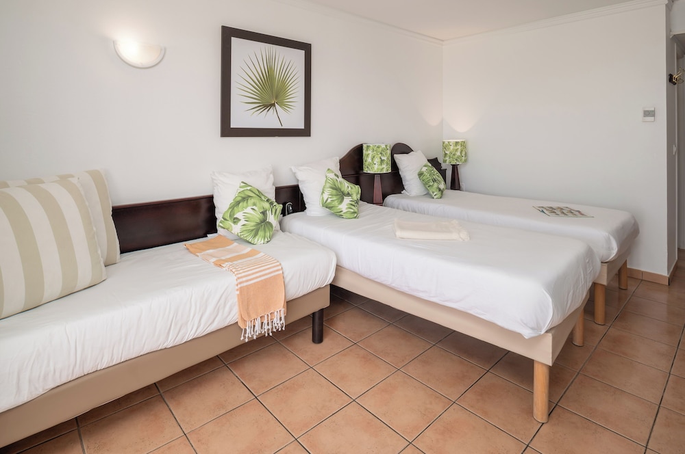 Apartment, 1 Double and 3 Single Beds, Terrace