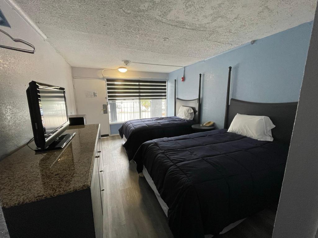 Budgetel Inn and Suites 4/20