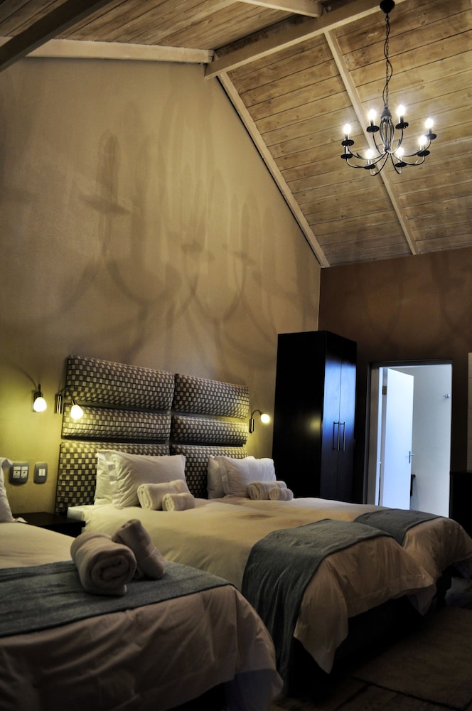 Swakopmund Sands Hotel & Cottage 16/50