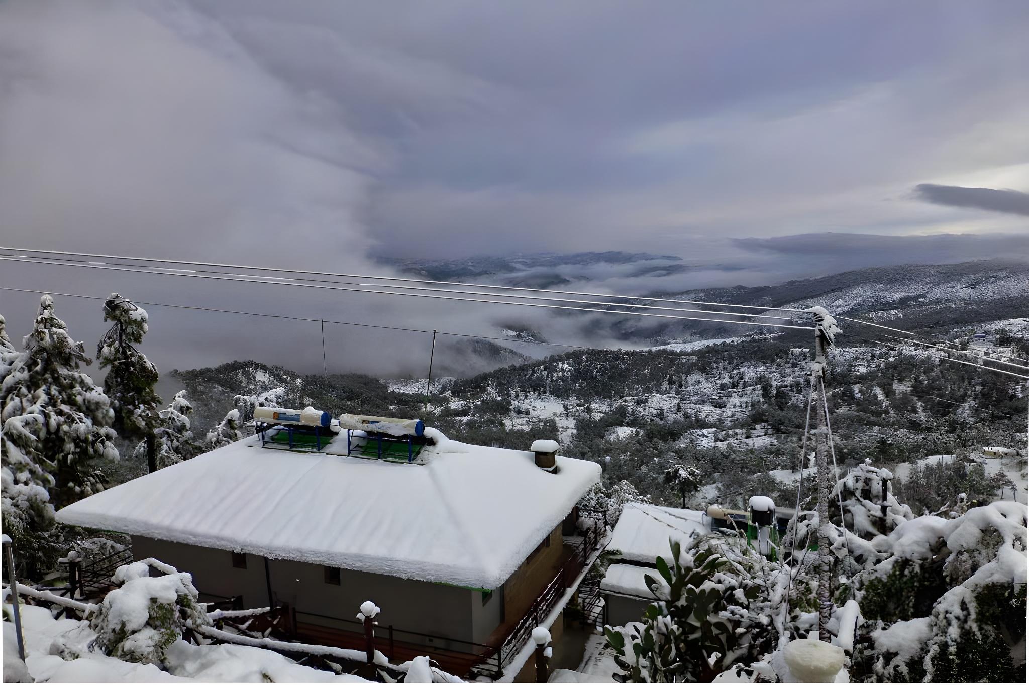 Mohans Binsar Retreat 23/24