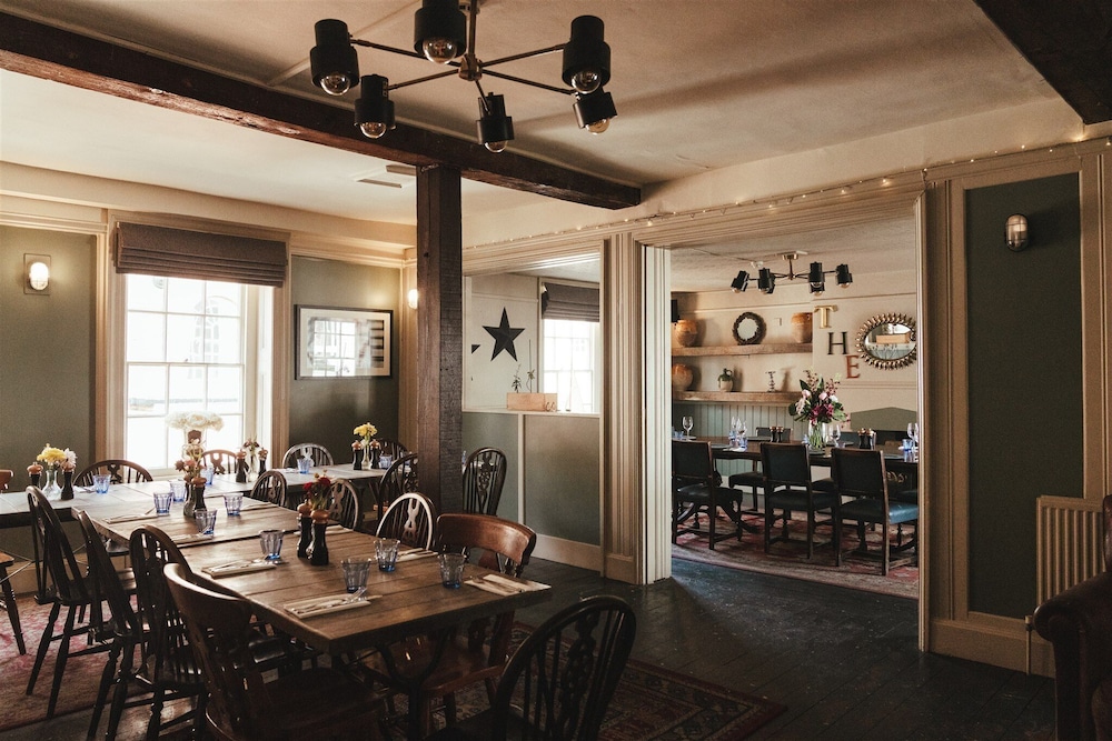 The Ship Inn 38/50