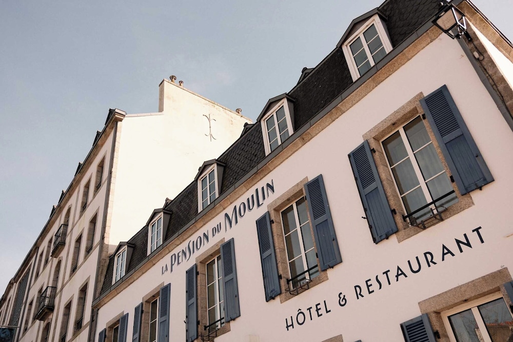 Logis Hotel and restaurant La Pension du Moulin 2/50