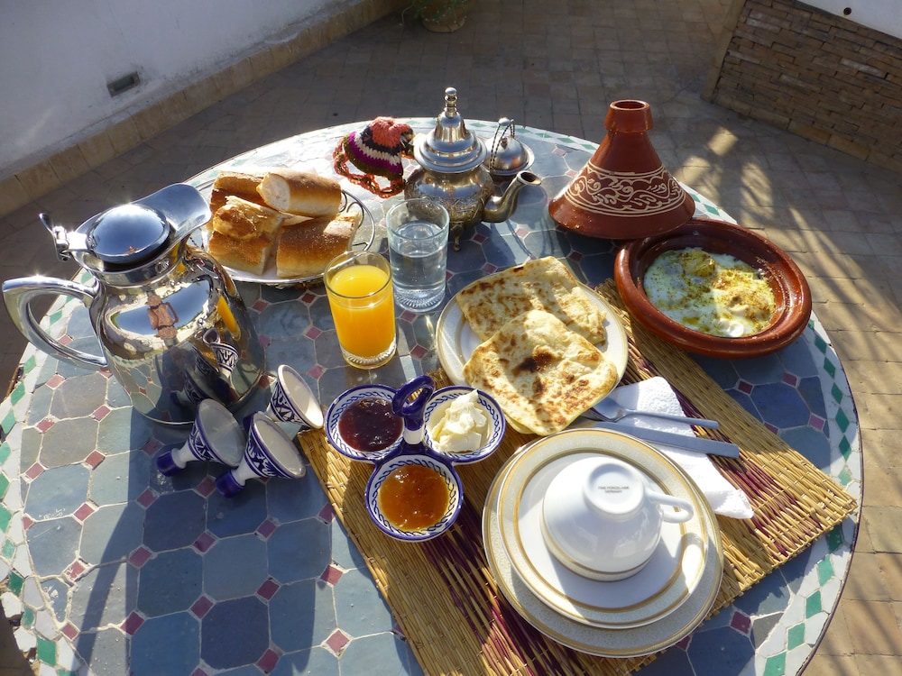 Dar Naima - Hostel 33/36