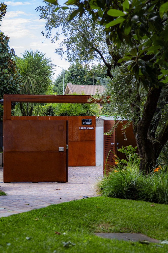 Like Home Boutique Hotel 11/50