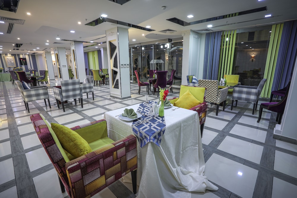 فندق ميرال كراون(Meral Crown Hotel) 55/62