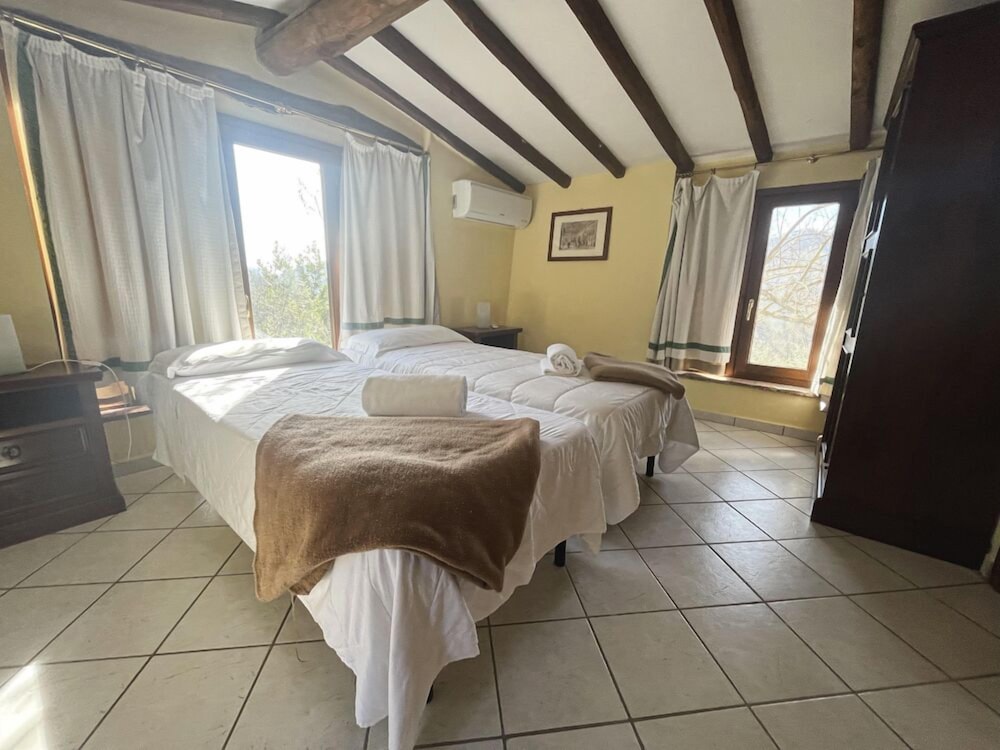 Borgo Giusto Tuscany 12/28