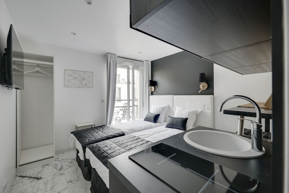 Le Bellevue 33/33