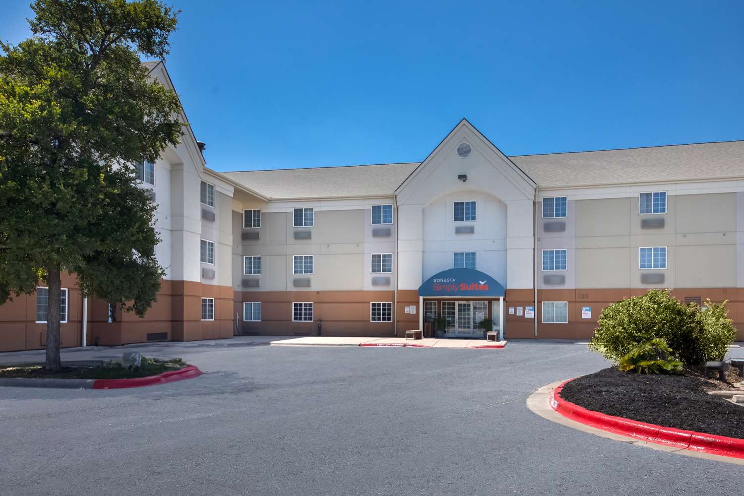 Sonesta Simply Suites Austin South 18/20