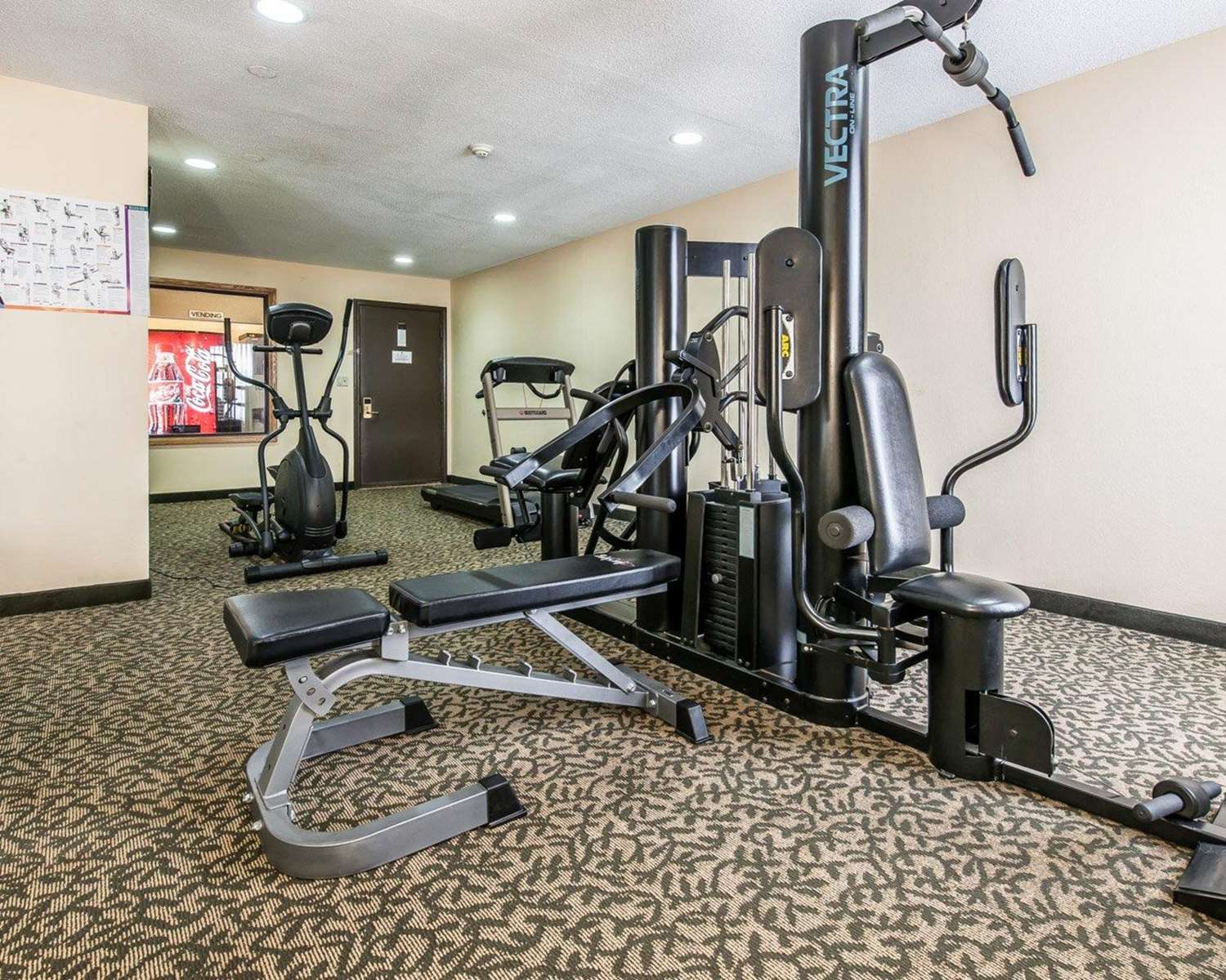 Quality Inn & Suites Shelbyville I-74, IN 12/20