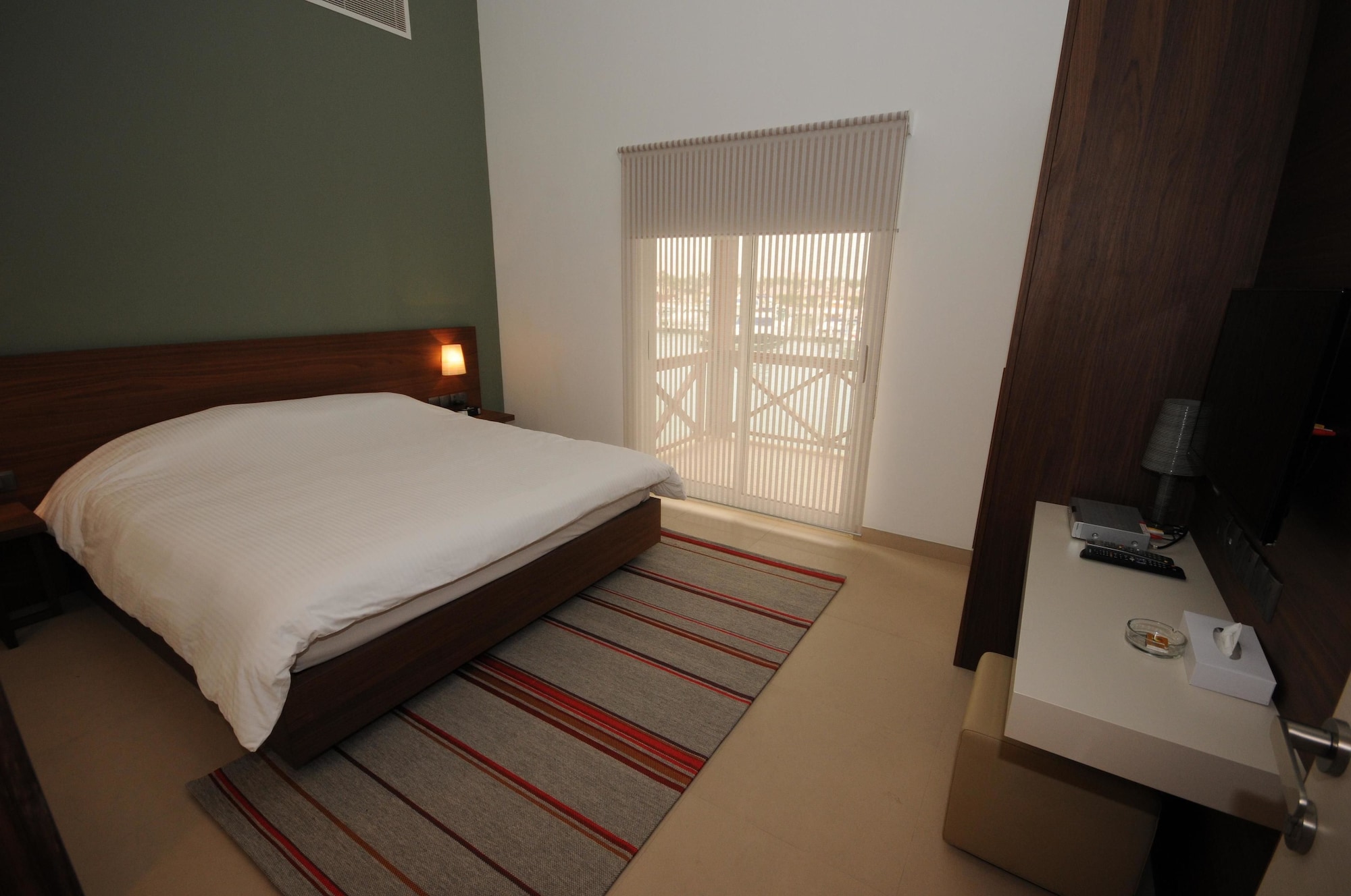 1 BEDROOM, CHALET