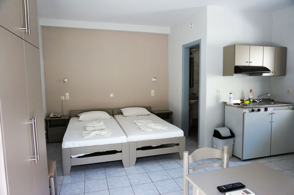 Niriis Hotel 20/50