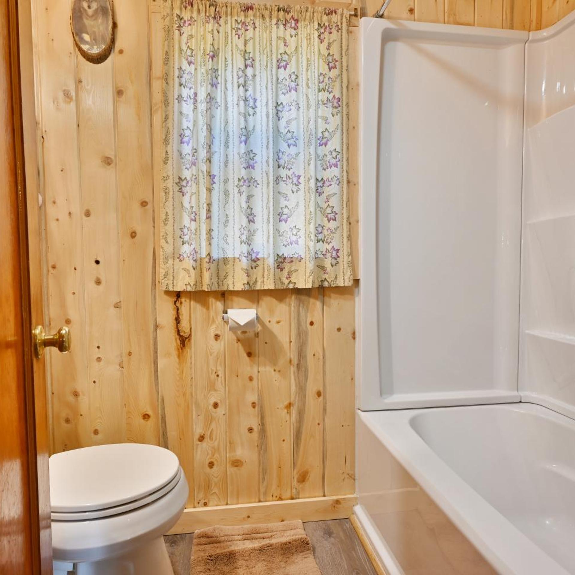 Pine Haven Resort 49/50