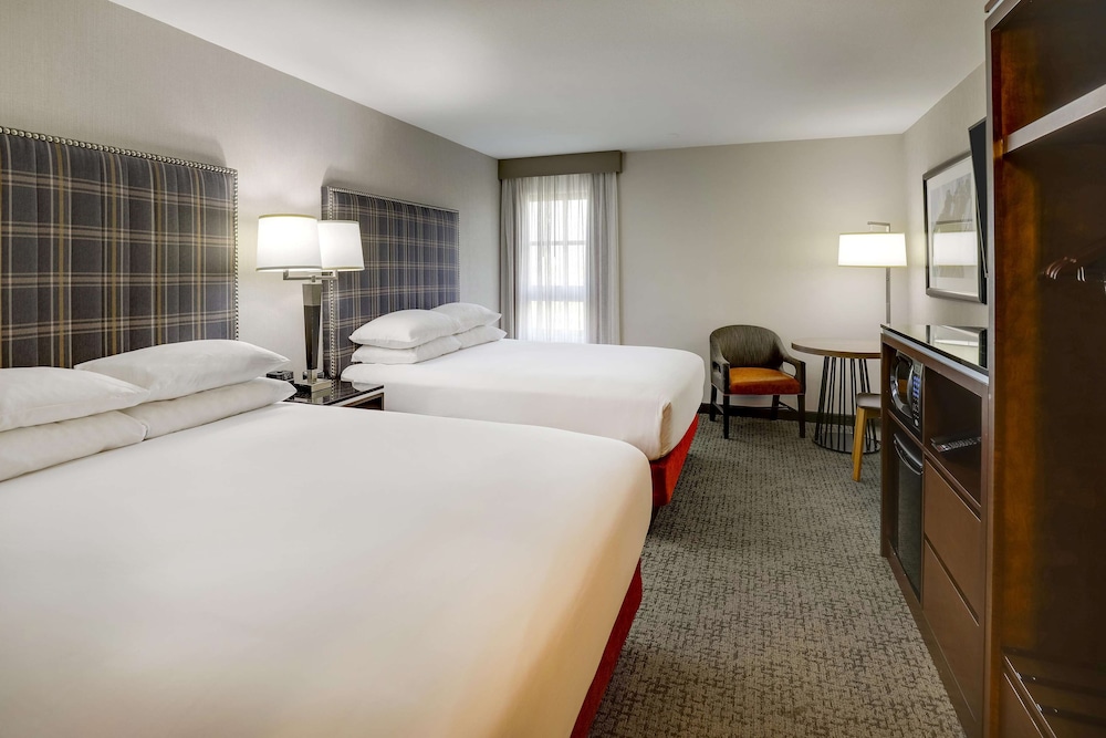 Drury Inn and Suites St. Joseph 12/45
