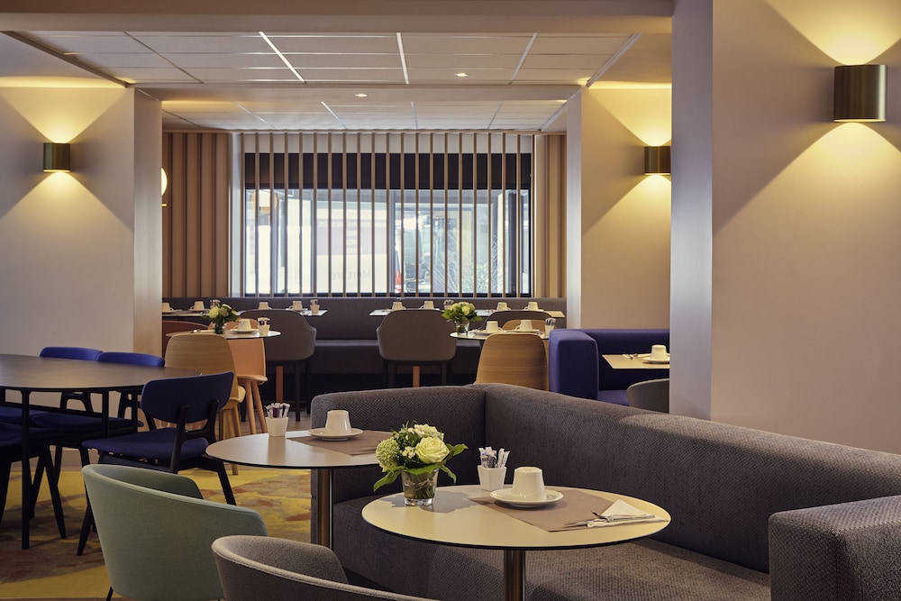 MERCURE ROUEN CENTRE CATHEDRALE 49/76