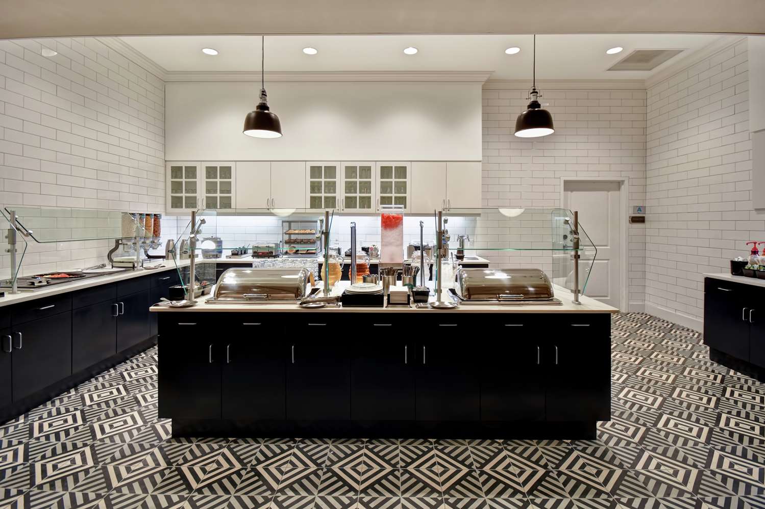 Homewood Suites By Hilton Greenville Downtown Sc 7/48