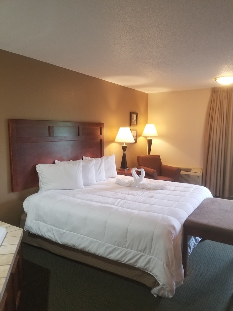 Park Tower Inn 24/55