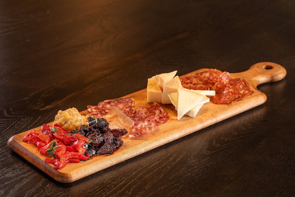 The Artisan at Tuscan Village, Salem, a Tribute Portfolio Hotel 13/50