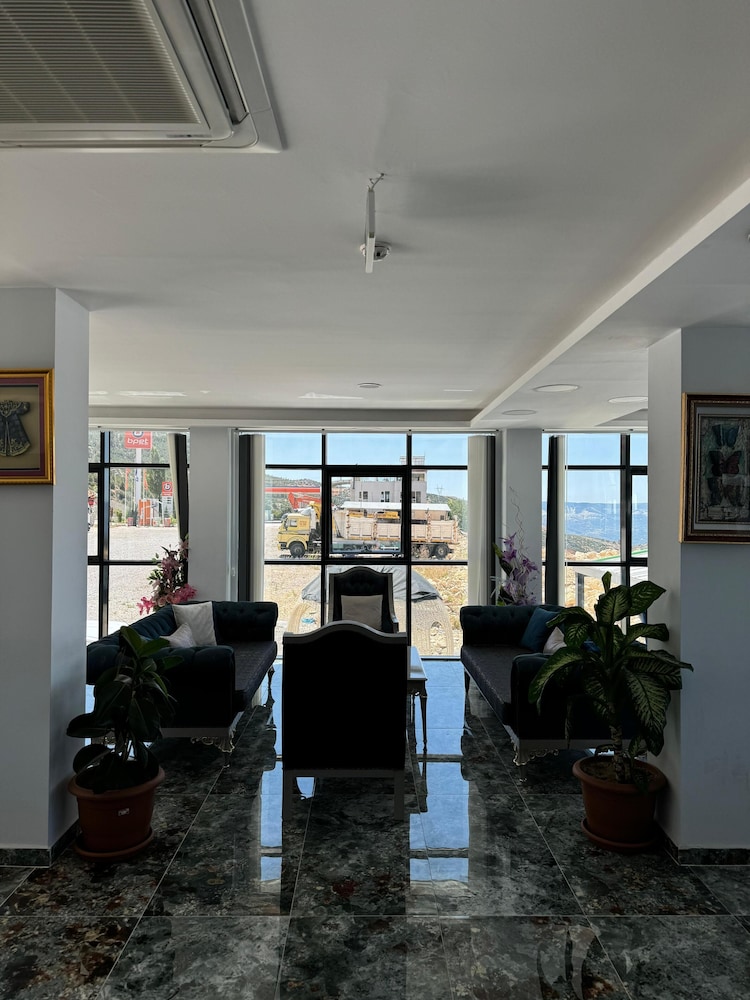 Ozsahin Otel 10/21