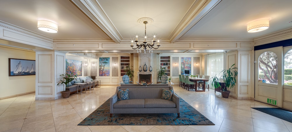 Ayres Hotel Seal Beach 22/36