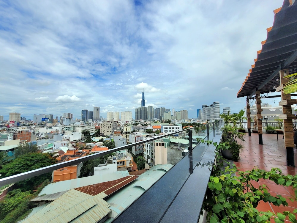 AHA Residence Hotel 42/50