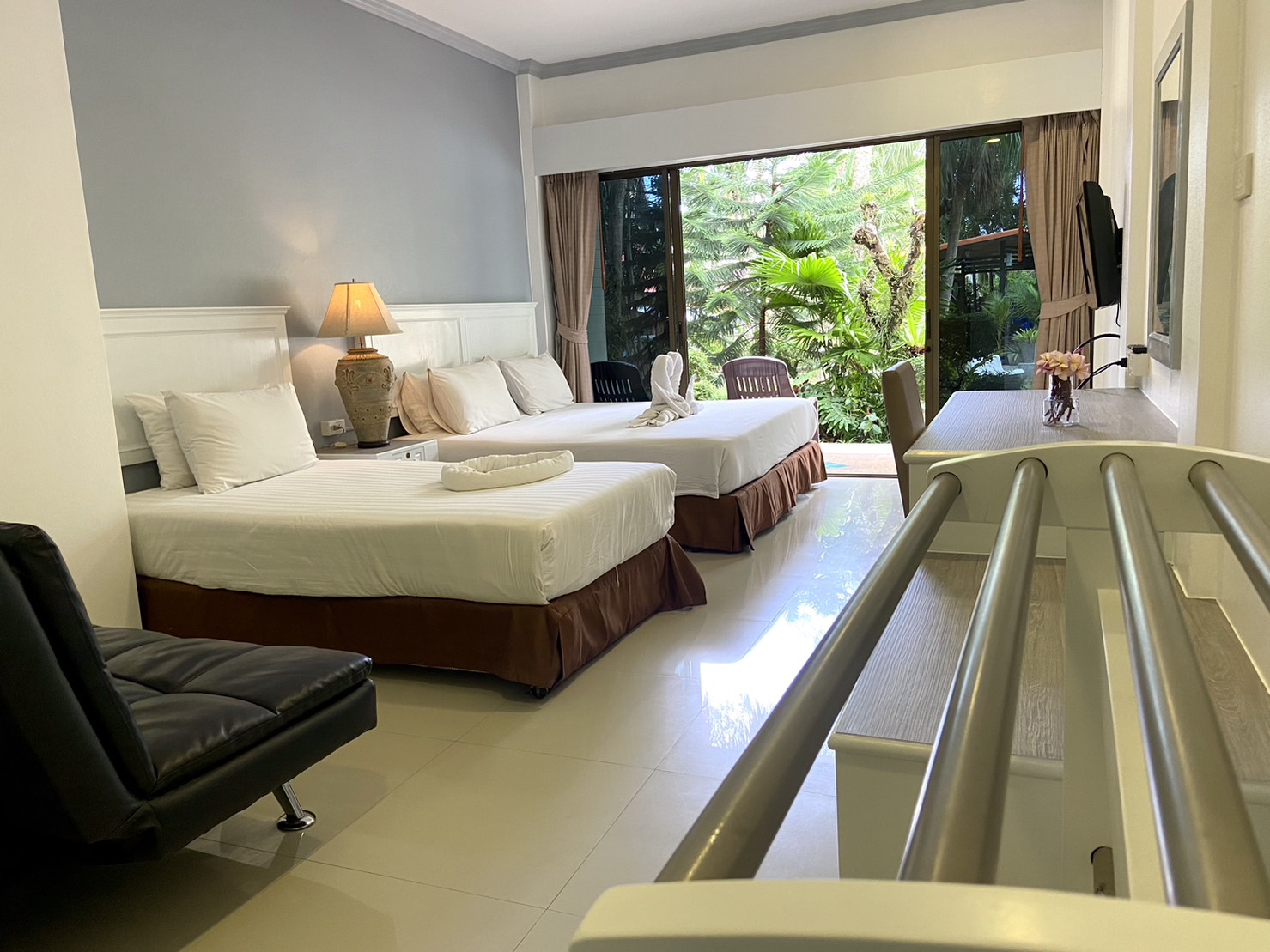 غرفة عائلية، Garden Home Kata 3/3