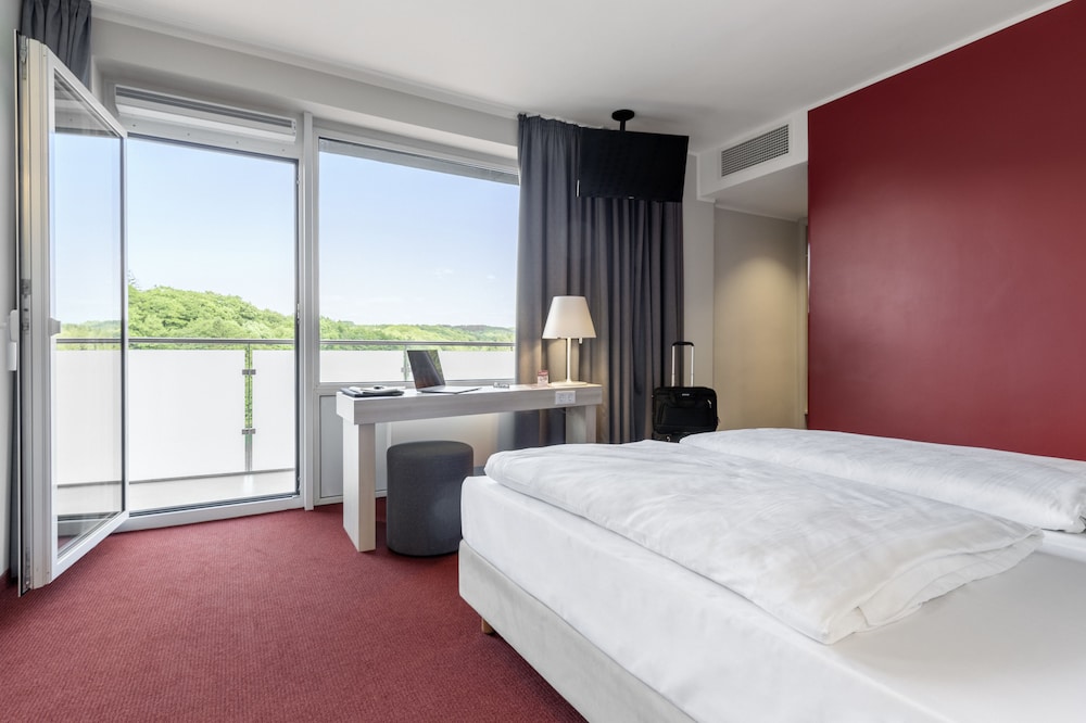 Serways Hotel Remscheid 10/36