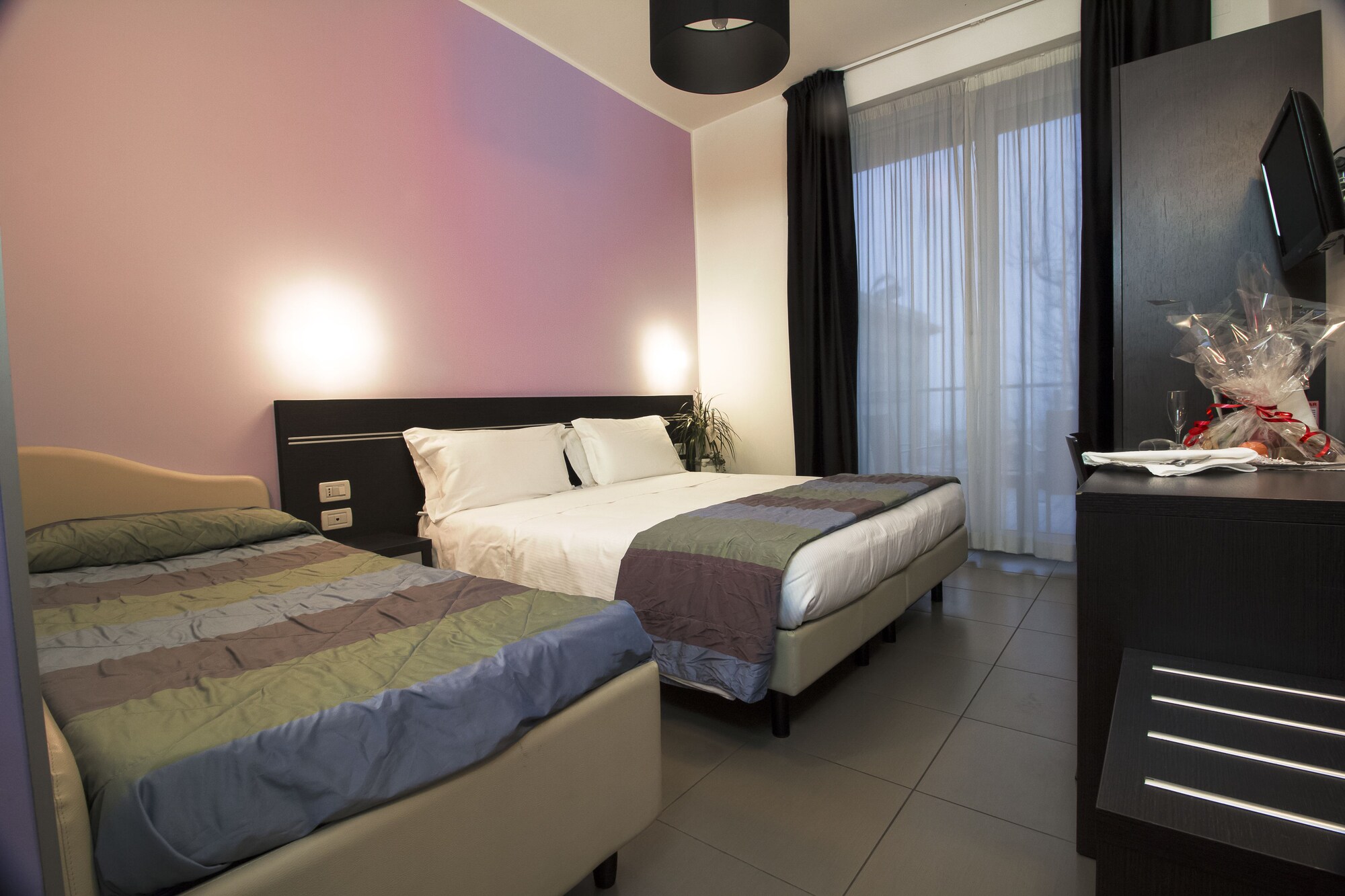 غرفة كلاسيكية ثلاثية، Panama Majestic 2/4
