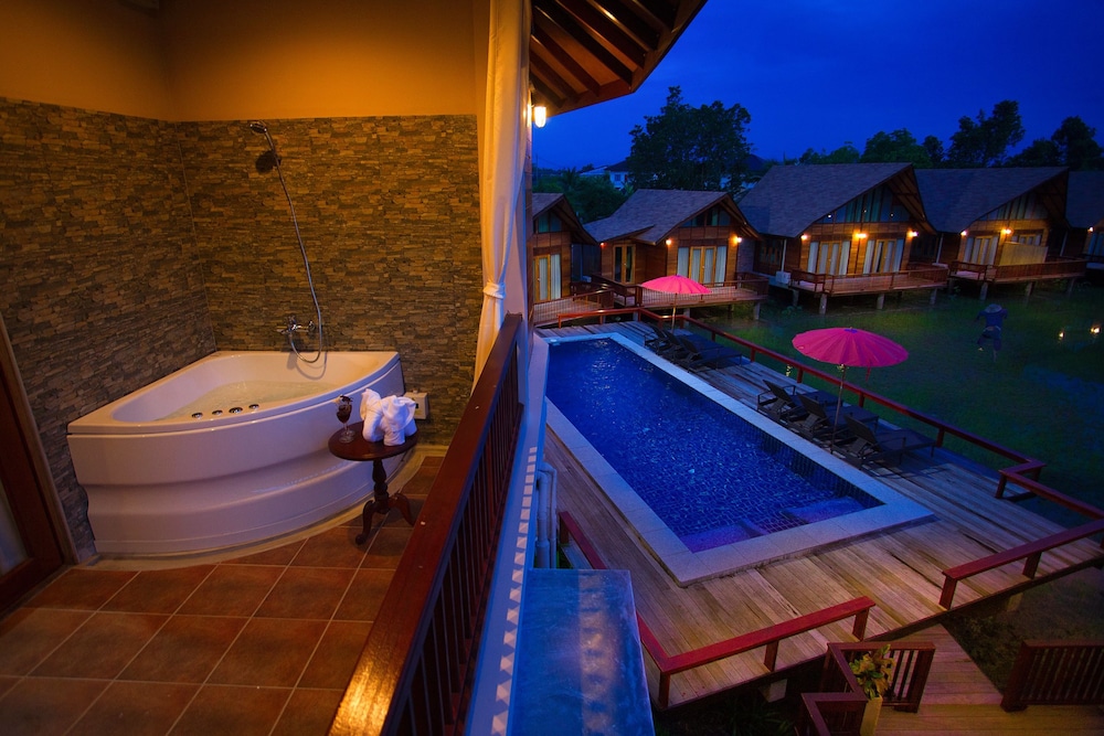 Rice Farm Villa Suratthani 23/32