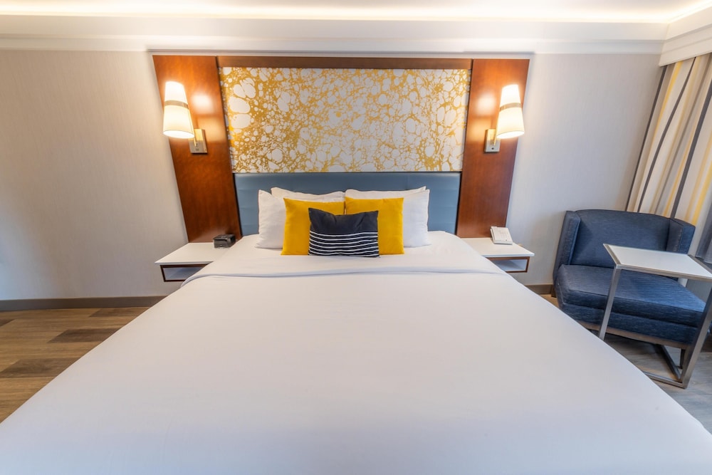 غرفة قياسية بسرير كينج، The Westfield Inn, BW Signature Collection 7/10