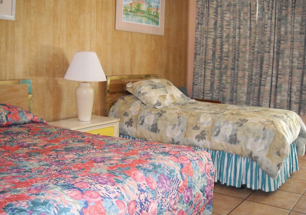 Conty Apos S Motel 61/61