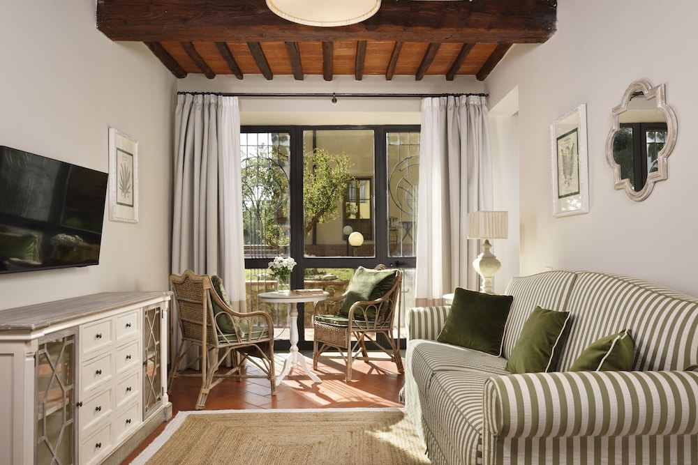 Borgo Antico Casalbosco 43/71