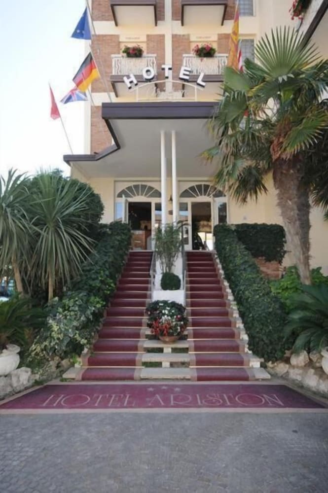 Hotel Ariston 3/50
